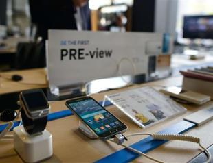 Samsung Galaxy S5 makes global debut