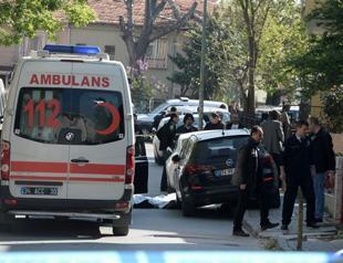 Former MP wounded as wife and daughter killed in armed attack in Istanbul