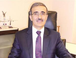 Defense firms blink to new top bureaucrat