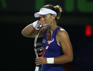 Stosur faces Petkovic in opening Fed Cup match
