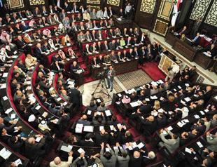 Syria lawmaker becomes first presidential challenger