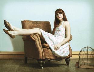 Luisa Sobral at İş Sanat