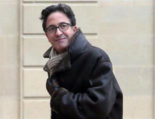 Scandal-hit advisor resigns in fresh blow to Hollande