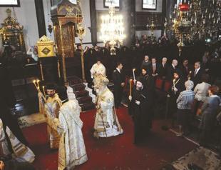 Christians in Turkey mark Easter with masses