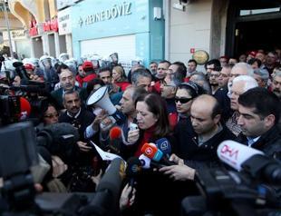 May 1 debate deepens as gov’t bans Taksim rally