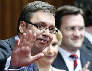 New Serbia cabinet to press EU bid, tackle economic woes