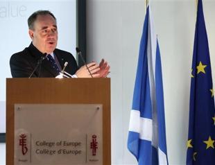 Euro-sceptic UK could force Scotland out of EU: Salmond