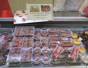 Butchers object ban on selling unpacked sucuk