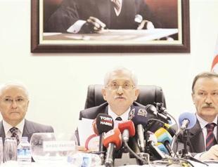 Top election board announces calendar for presidential vote