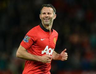 Ryan Giggs still undecided on United future