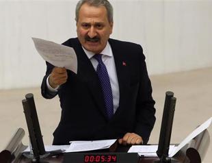 Watch company contradicts former Turkish minister’s defense over bribing claims