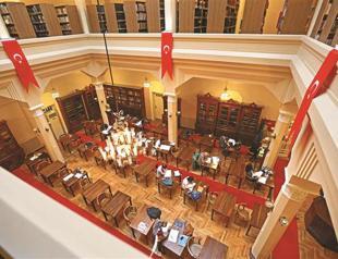 İzmirs National Library pushes its limits