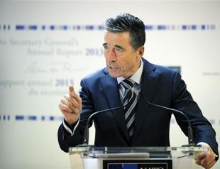 NATOs Rasmussen criticises Russian pressure on Ukraine