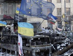 Yanukovych accuses opposition of increasing tensions in Ukraine