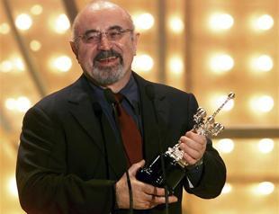 British actor Bob Hoskins dies aged 71