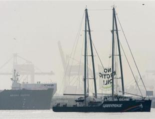 Dutch police arrest 30 Greenpeace activists blocking Russian tanker