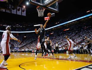 NBA: Heat roll over Nets for 2-0 lead