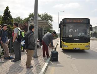 Husband beats young man for trying to take ‘selfie’ picture with his wife