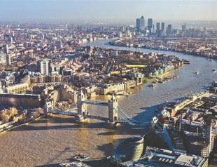 London tops super-rich city list, survey shows