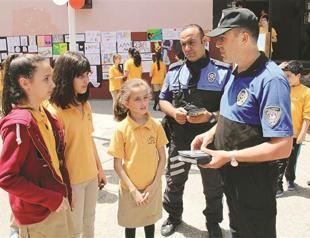 3,249 Turkish children lost, many in Far East