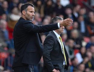 Giggs relaxed about Old Trafford future