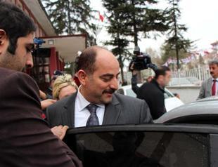 Top judicial body approves investigation into three prosecutors and judge conducting graft probes