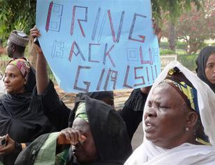 Boko Haram leader vows to sell abducted schoolgirls