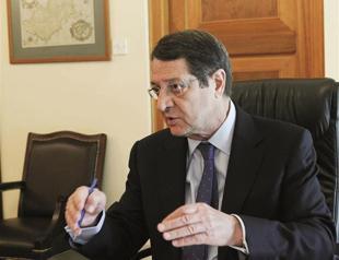 Greek Cypriot president to Turks: Trust me