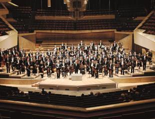 Barenboim in Istanbul with Staatskapelle Berlin