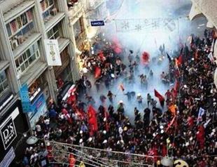 Police cracks down on Soma protests in Istanbul and Ankara