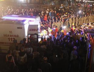 Turkey rejects aid offers for rescue of miners in Soma