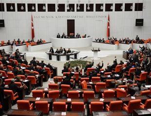 Ruling AKP finds only two out of 18 opposition deputies eligible for graft commission
