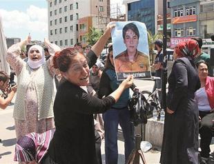 Turkish PM calls on HDP to free children abducted by PKK