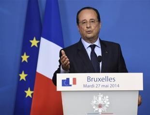 EU urges Russia to work with new Ukraine leader as toll mounts