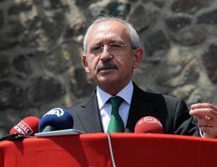 Turkish main opposition leader hits out at gov’t for ‘seeking help from terrorists’