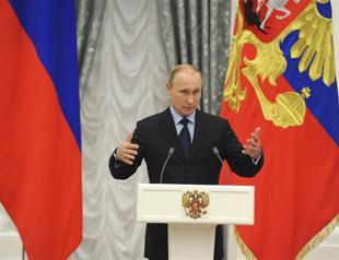 Putin to seal new post-Soviet union with Belarus, Kazakhstan