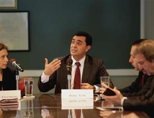 Cypriot sides should seize ‘window of opportunity,’ Turkish Cypriot FM says