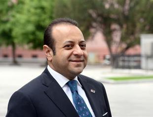 Ex-EU Minister Bağış raises eyebrows with ‘necrophiles’ tweet during Berkin Elvan’s funeral