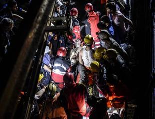 Miners used their last breath in turns in Soma’s sole refuge chamber, rescuers say