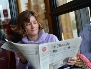 Crisis at French daily Le Monde as head editor resigns