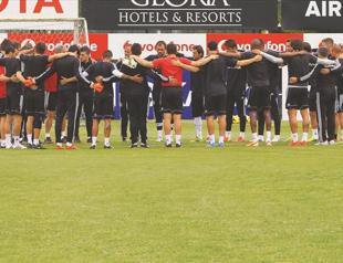 Sports world joins forces to help victims of Soma mine disaster