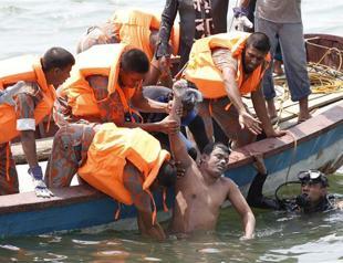 25 killed, scores more feared dead as Bangladesh ferry sinks