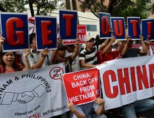 Violence abates in Vietnam as US warns China for provocation