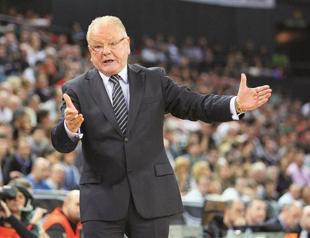 Turkey’s Anadolu Efes names legendary Ivkovic as head coach