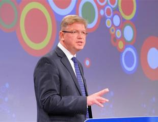 EU enlargement commissioner to arrive in Ankara for talks