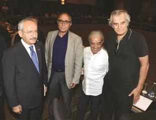 Turkish main opposition leader meets intellectuals, artists