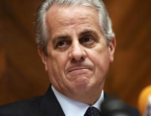 Berlusconi minister arrested for aiding mafia fugitive