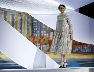 Iran actresss Cannes kiss sparks ire back home