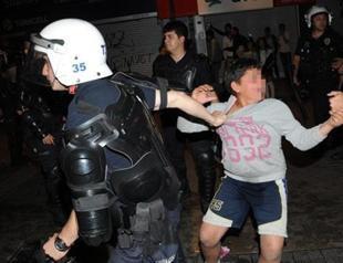 Officials defend ‘arrest attempt’ of teen protester