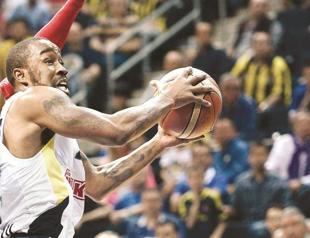 Turkish giants Fener, Galatasaray to start basketball playoff finals